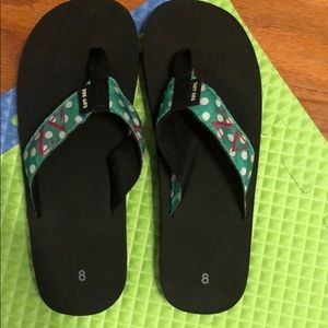 NWOT Delta Zeta Flip Flops
